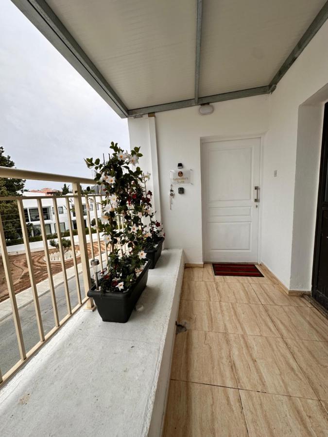 Aphrodites Suite Paphos Exteriér fotografie